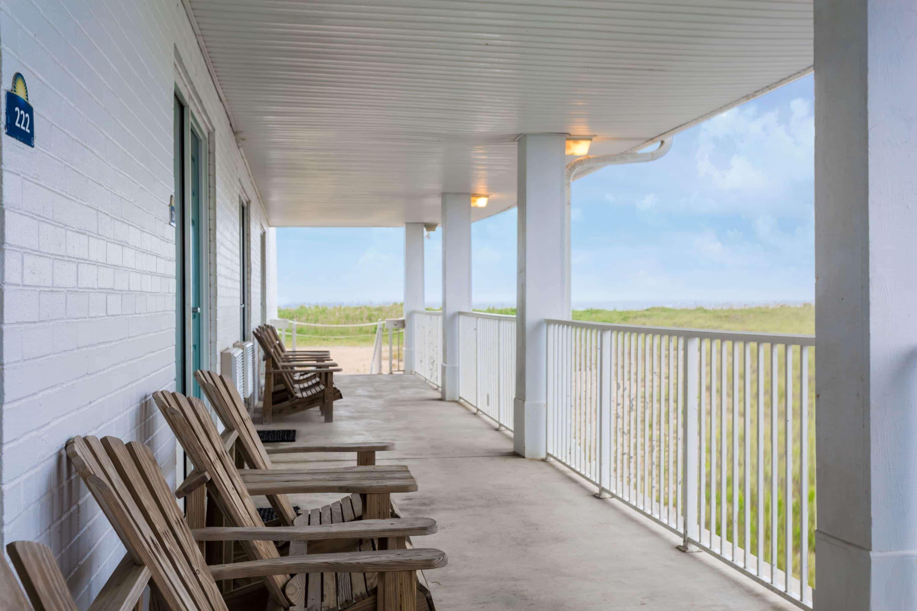 Days Inn By Wyndham Kill Devil Hills Oceanfront - Wilbur Eksteriør billede
